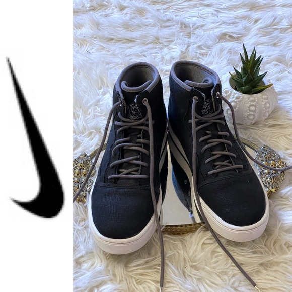 NIKE AIR JORDAN Jasmine GG Black Metallic Silver Dark Grey Kids Shoe Size 8Y - Picture 4 of 16